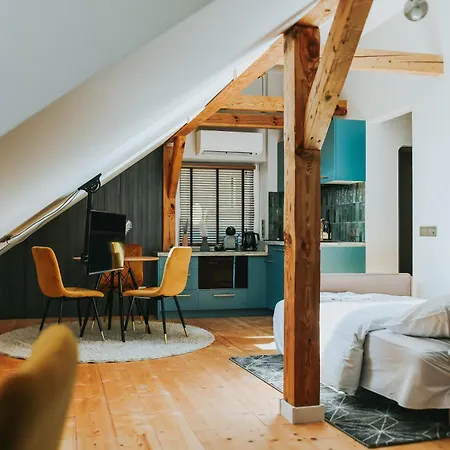 Tiny Oasis - Steps From Oldtown Apartment Klaipeda Exterior photo
